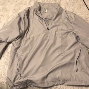 medium ahead USA golf pull over